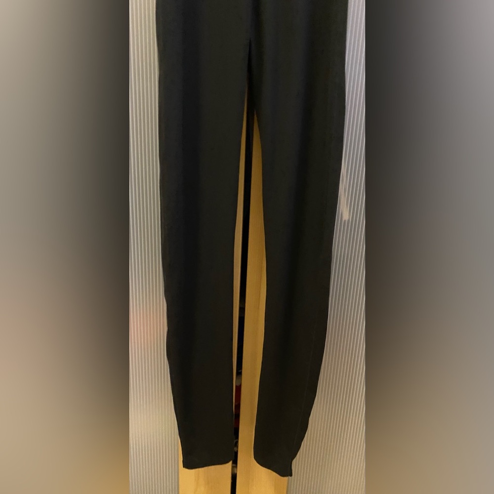 Vuori halo essential black jumpsuit Size XS - Picture 5 of 10